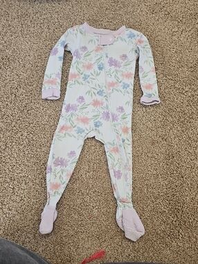 Burt's Bees Baby White Floral Zip Footed One-Piece